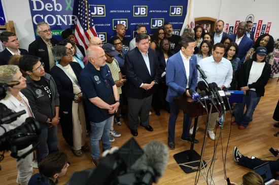 掌尚策 美国民主党议员为阻选区重划出走 德克萨斯州长公开下令抓捕